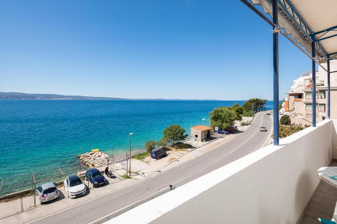 Apartments 20 Meters From The Beach Jesenice  Ngoại thất bức ảnh